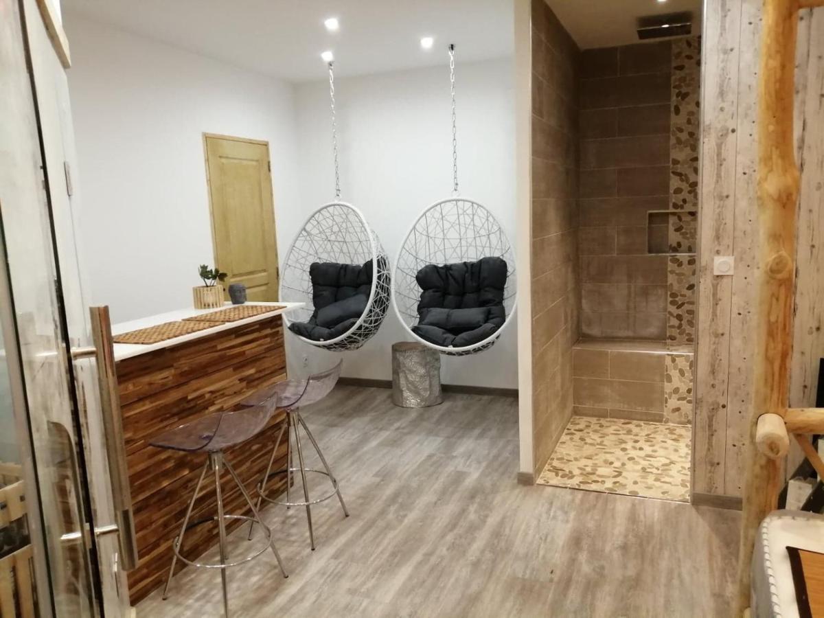 Le Rêve de Lily Acomodação com café da manhã Les Vignères Exterior foto